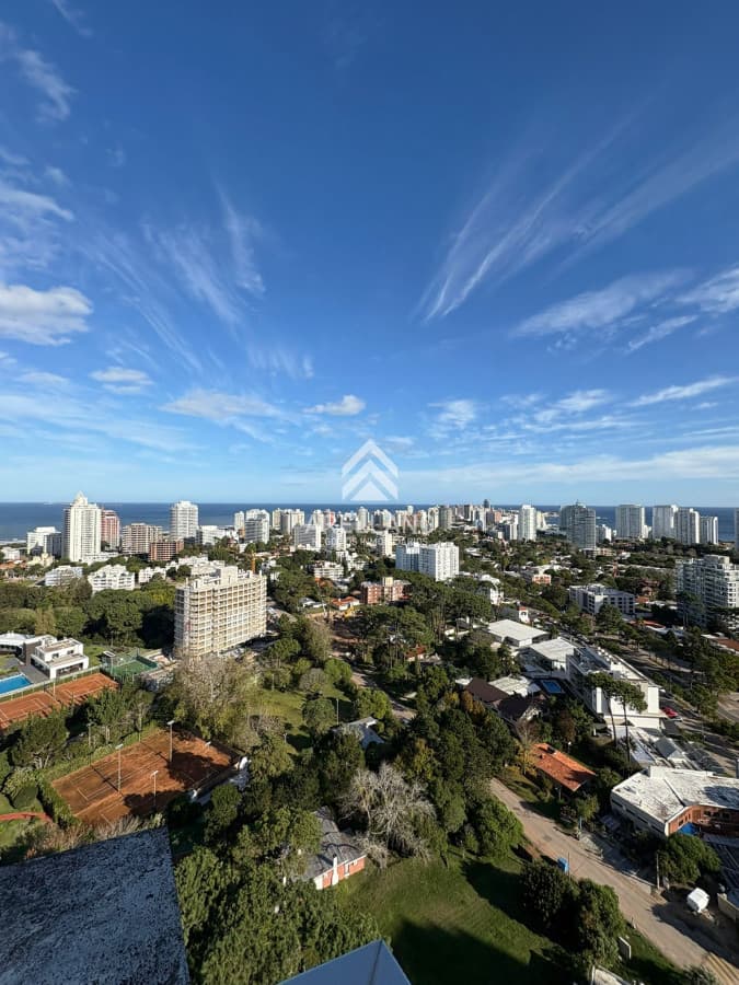 Apartamento ID.5831 - Venta apartamento 3 dormitorios con excelentes vistas y amenities