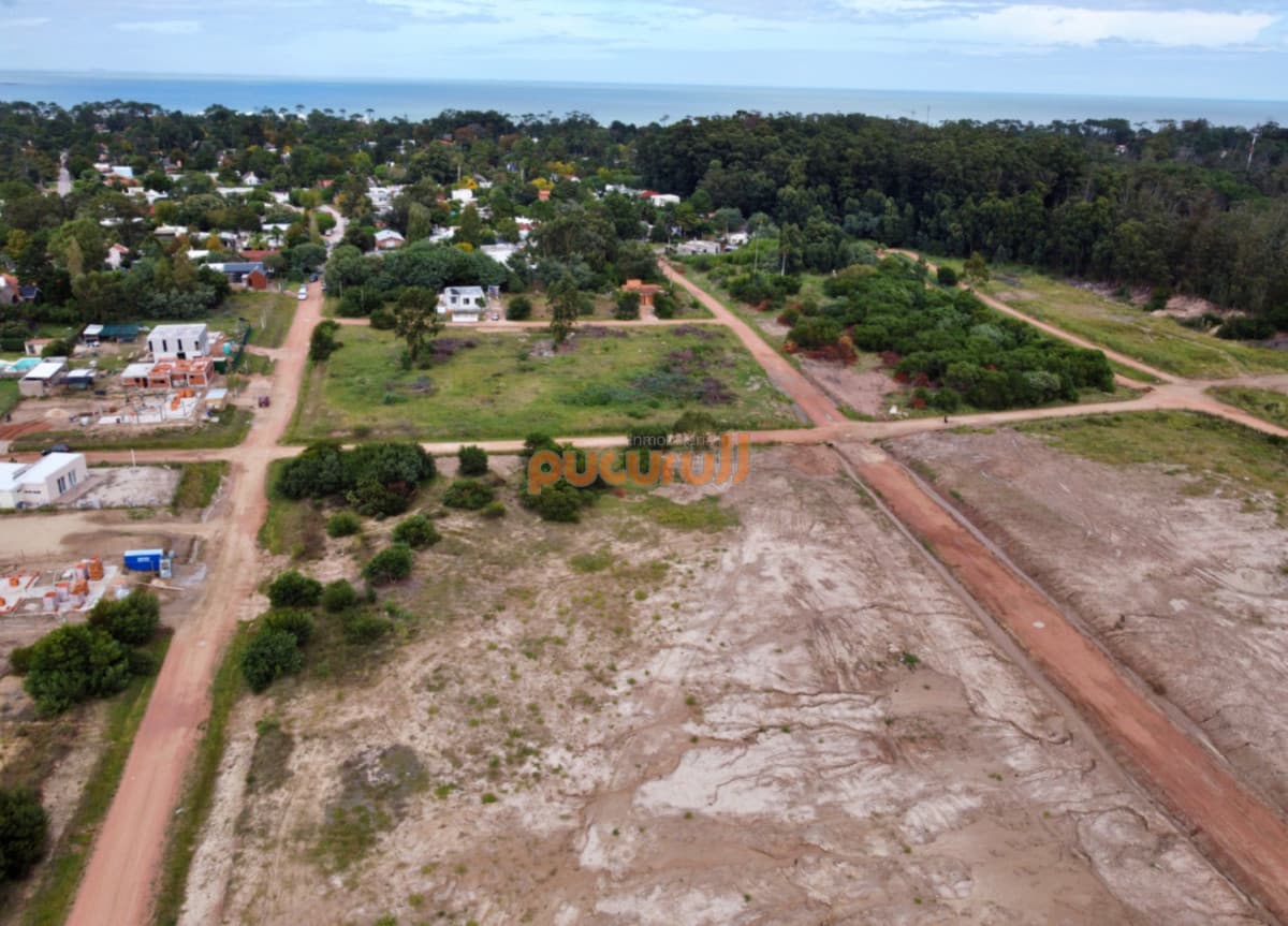 Terrenos Jardines de Pinares, Ultimos lotes apto PH 27 mansa