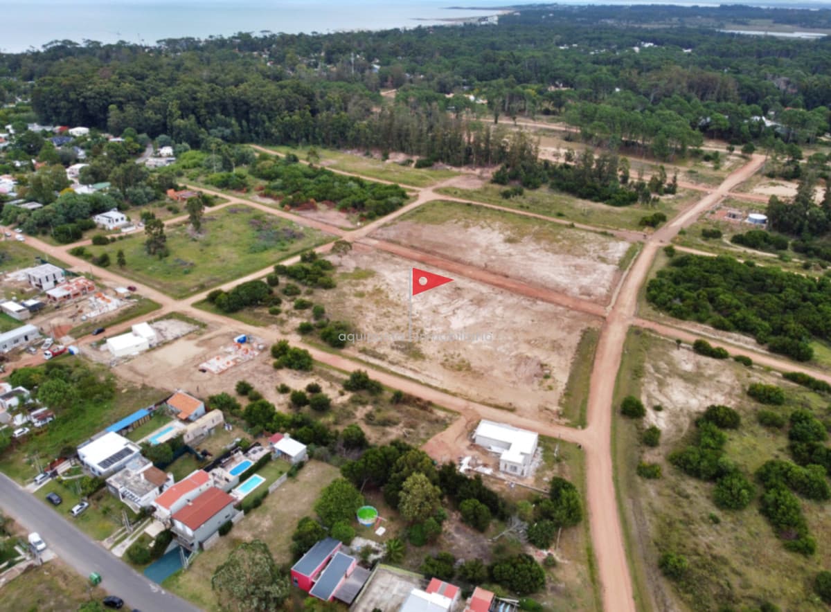Terreno ID.260 - Terreno de 600m2 Financia 50% Jardines de Pinares - Ultimos lotes