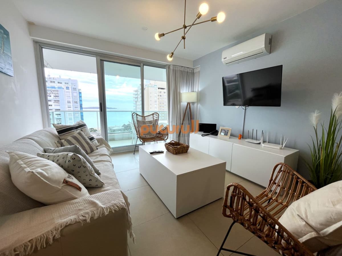 Apartamento en Venta 2 dormitorios Playa Mansa, Edificio Gala Tower