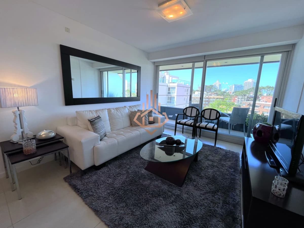 Venta de Apartamento 3 Dormitorios en Playa Mansa, Torre del Mar, Punta del Este