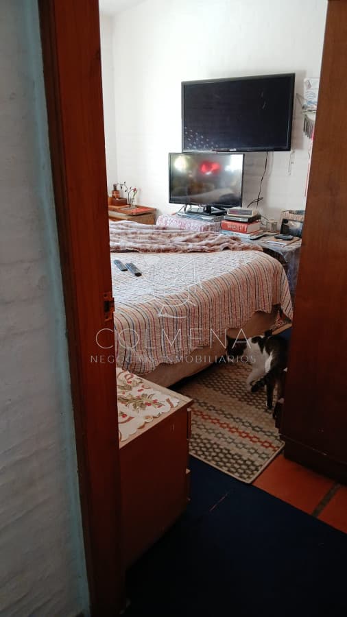 SE VENDE CASA 3 DORMITORIOS EN LAUSANA