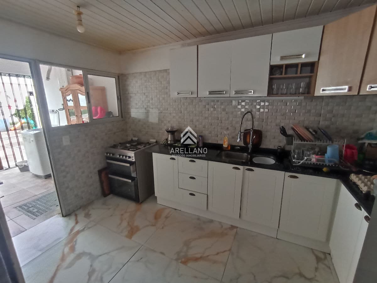 Casa ID.4912 - SE VENDE TRES PROPIEDADES EN UN MISMO PADRON CENTRO MALDONADO
