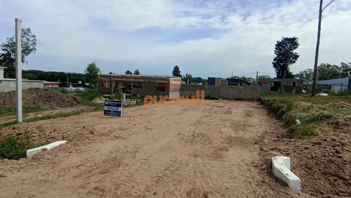 SE VENDE TERRENO 300 M2 EN LA QUERENCIA LISTO PARA CONSTRUIR