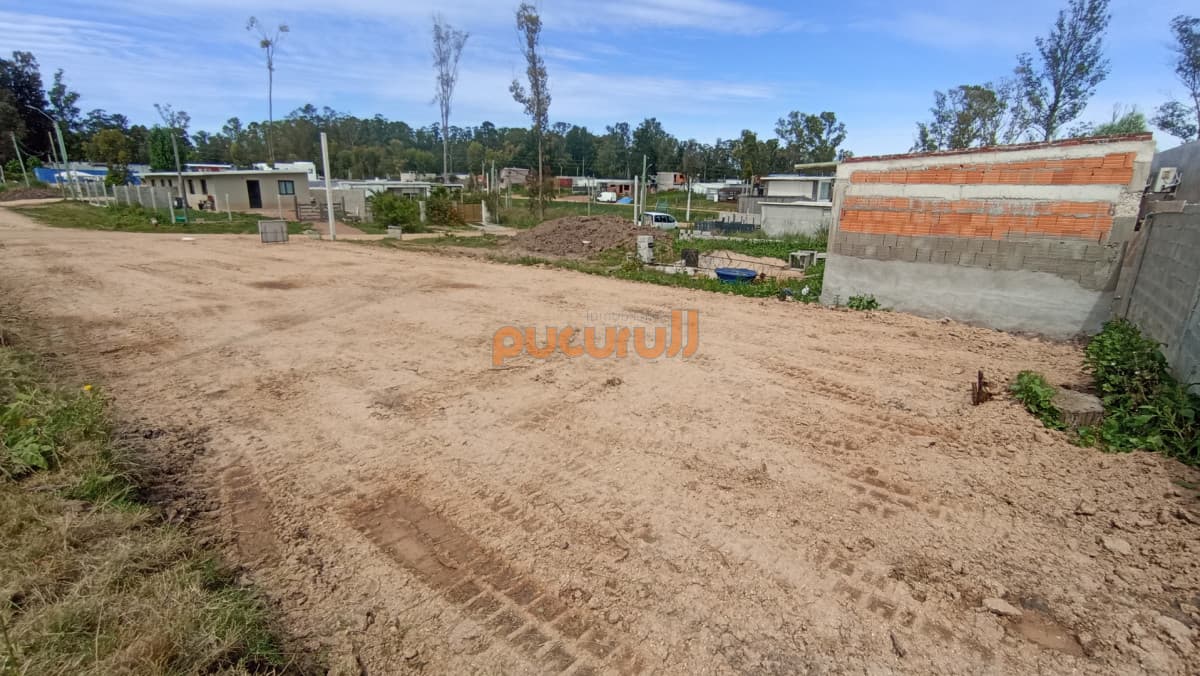 SE VENDE TERRENO 300 M2 EN LA QUERENCIA LISTO PARA CONSTRUIR