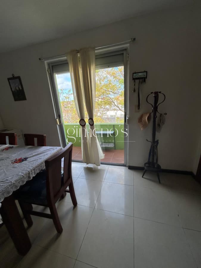 SE VENDE APTO 2 DORMITORIOS EDIFICIO MAVARO CENTRO DE MALDONADO