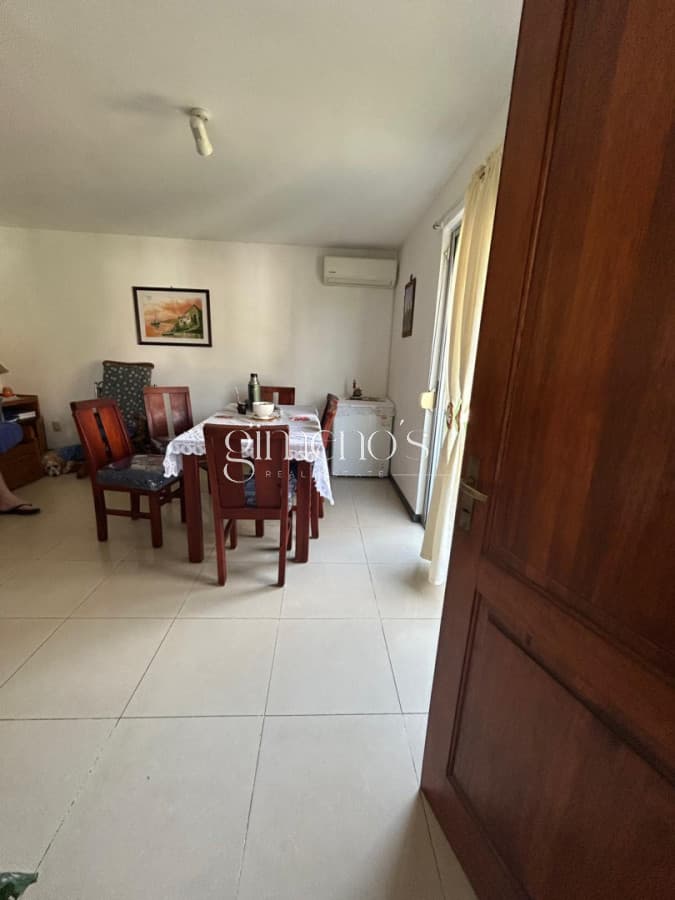 SE VENDE APTO 2 DORMITORIOS EDIFICIO MAVARO CENTRO DE MALDONADO