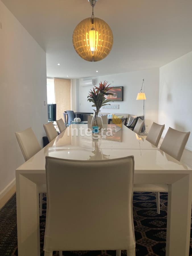 OPORTUNIDAD!!  APARTAMENTO DE 3 DORMITORIOS EN PUNTA