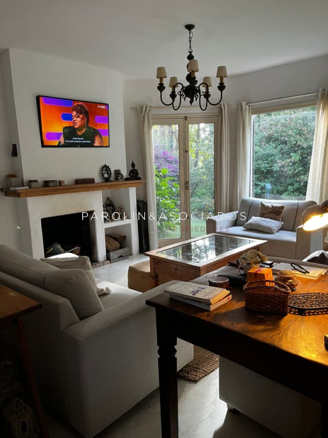 Casa en Venta de 3 Dormitorios ubicada en Rincón del Indio, Punta del este