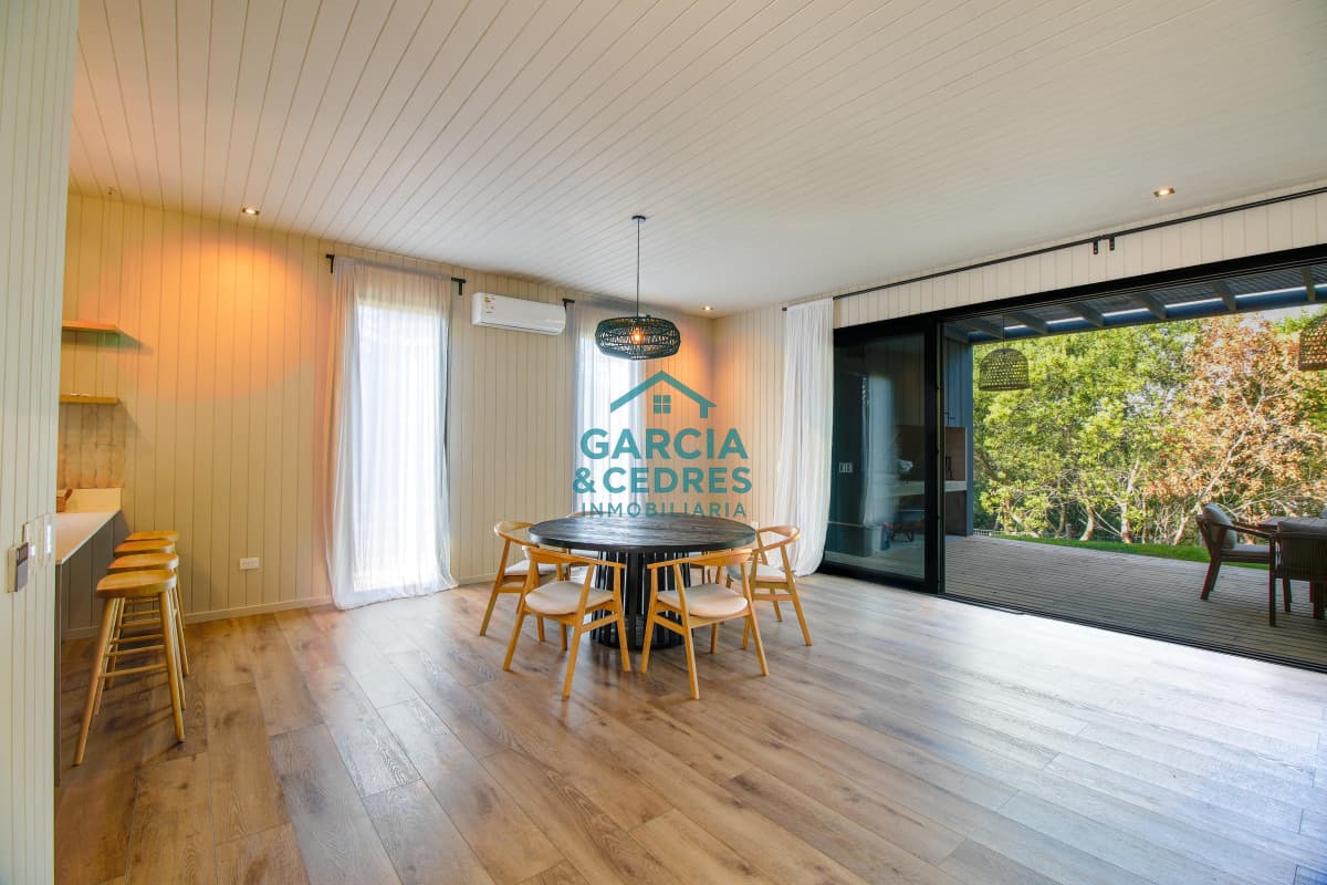 Excelente Moderna Casa Reserva  Montoya La Barra