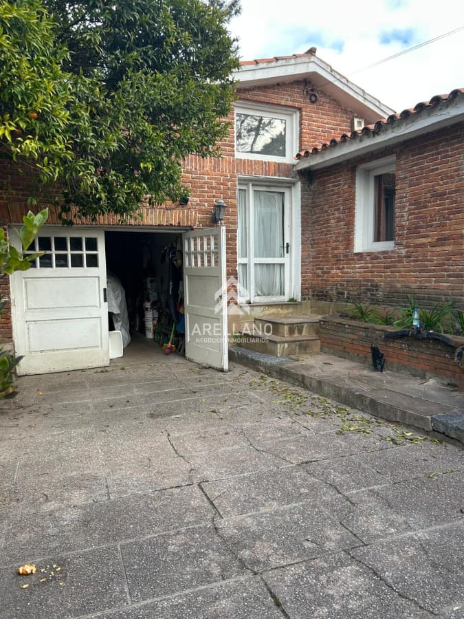 Casa ID.5538 - Venta casa 5 dormitorios