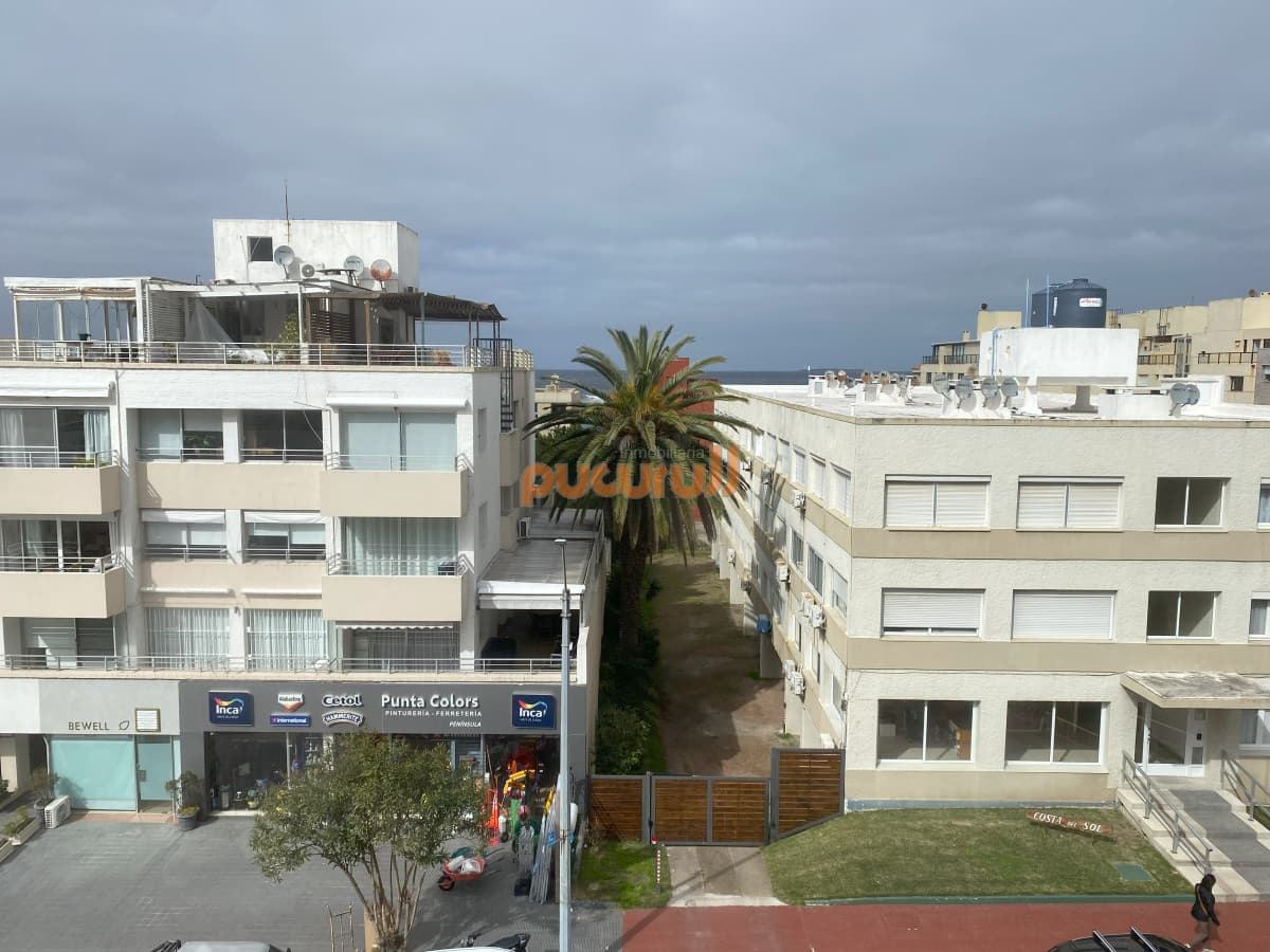 PENINSULA - luminoso de 3 dormitorios 1 de Emir, 2 de brava y 3 de Mansa