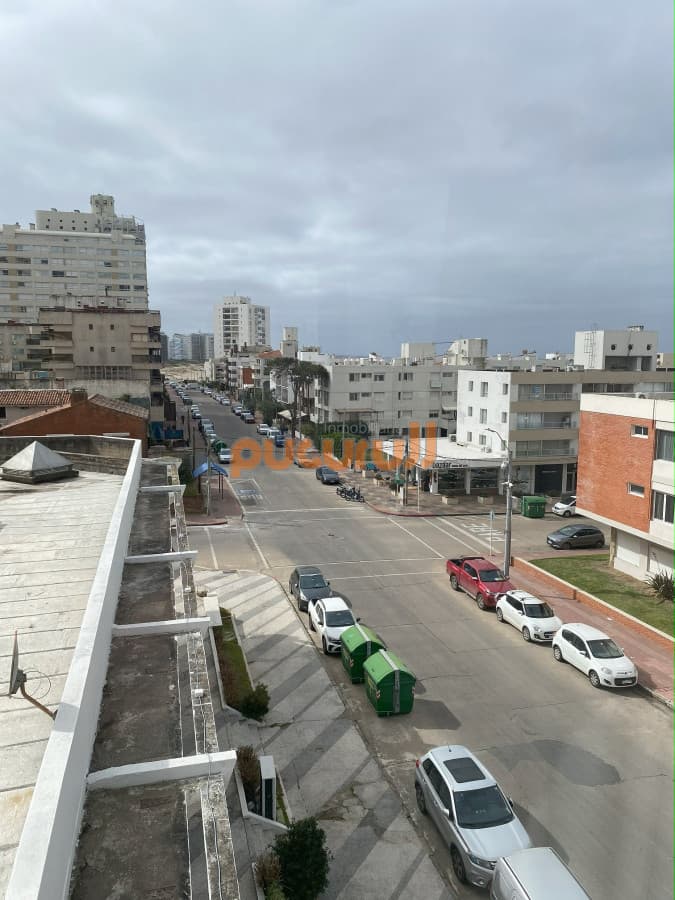 PENINSULA - luminoso de 3 dormitorios 1 de Emir, 2 de brava y 3 de Mansa