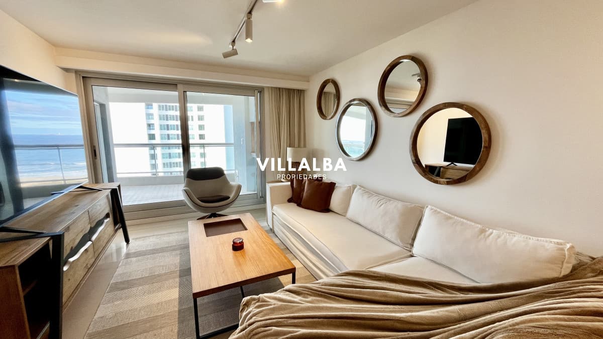 Apartamento esquinero en Look Brava - Playa Brava, Punta del Este