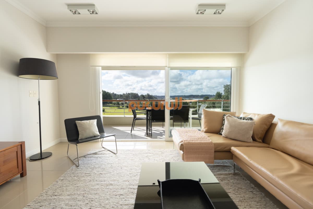 Apartamento Playa Mansa 3 ambientes
