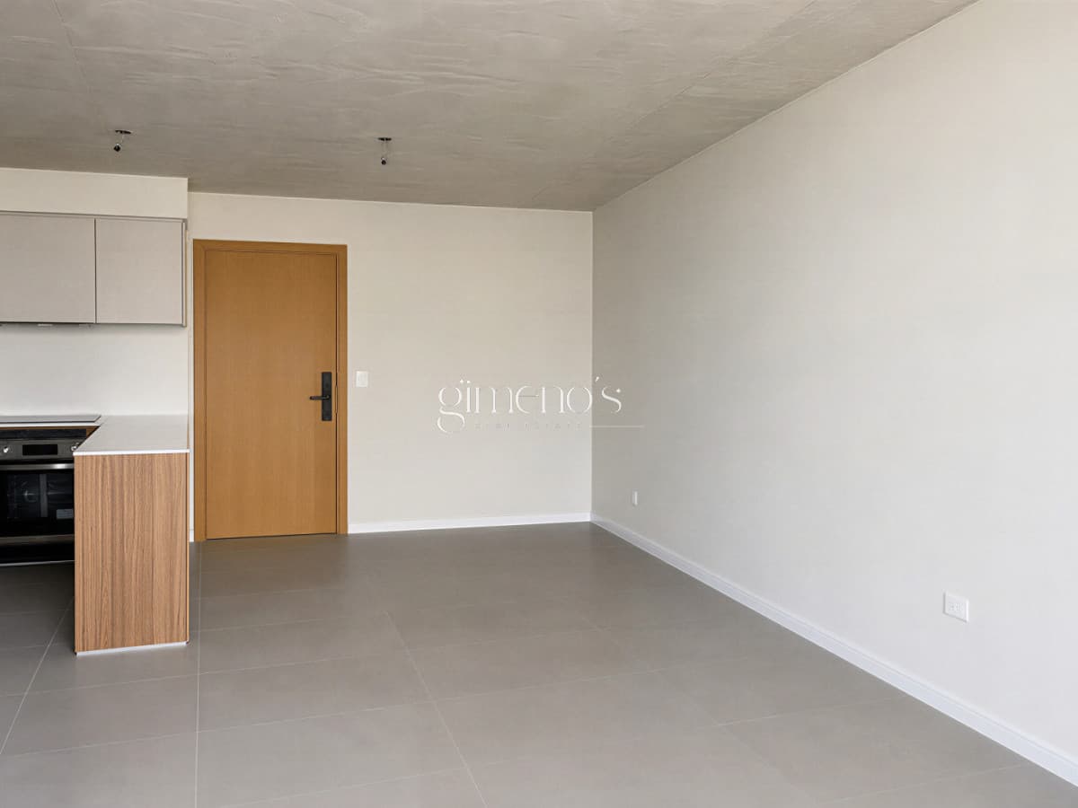 Apartamento en Venta, 2 Dormitorios, con vista al Mar - Playa Brava - Punta del Este