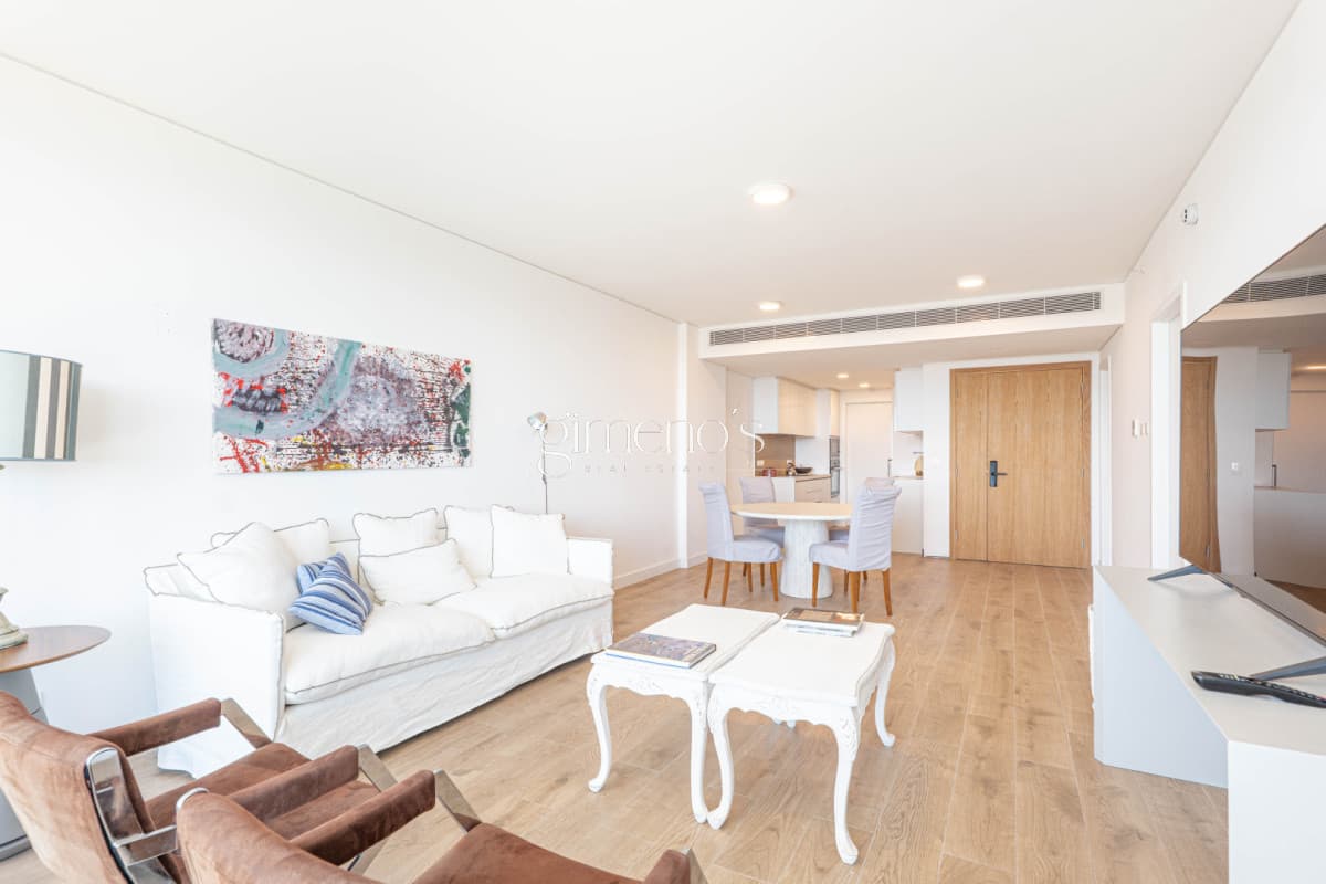 Apartamento en Alquiler Invernal -  Punta del Este - Playa Brava - TRUMP