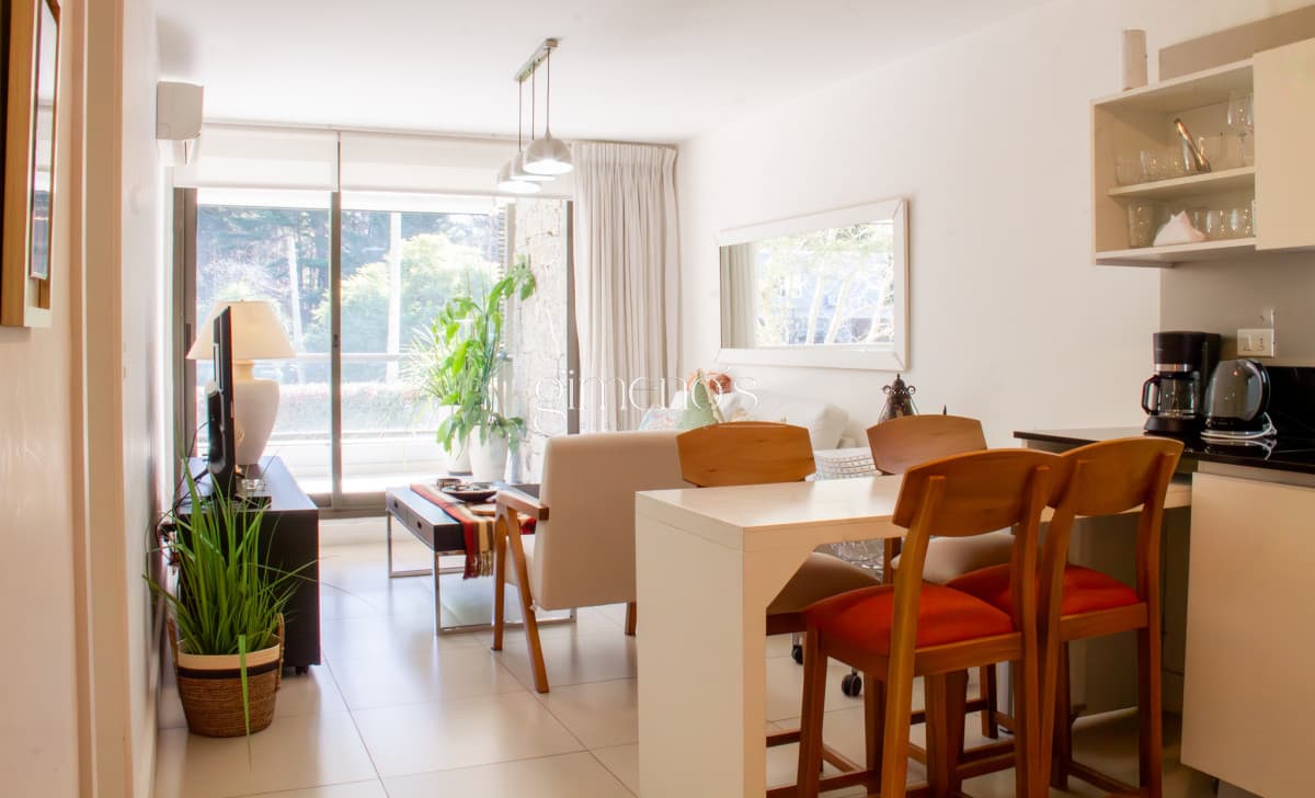 Venta Apartamento 2 Dormitorios - Punta del Este