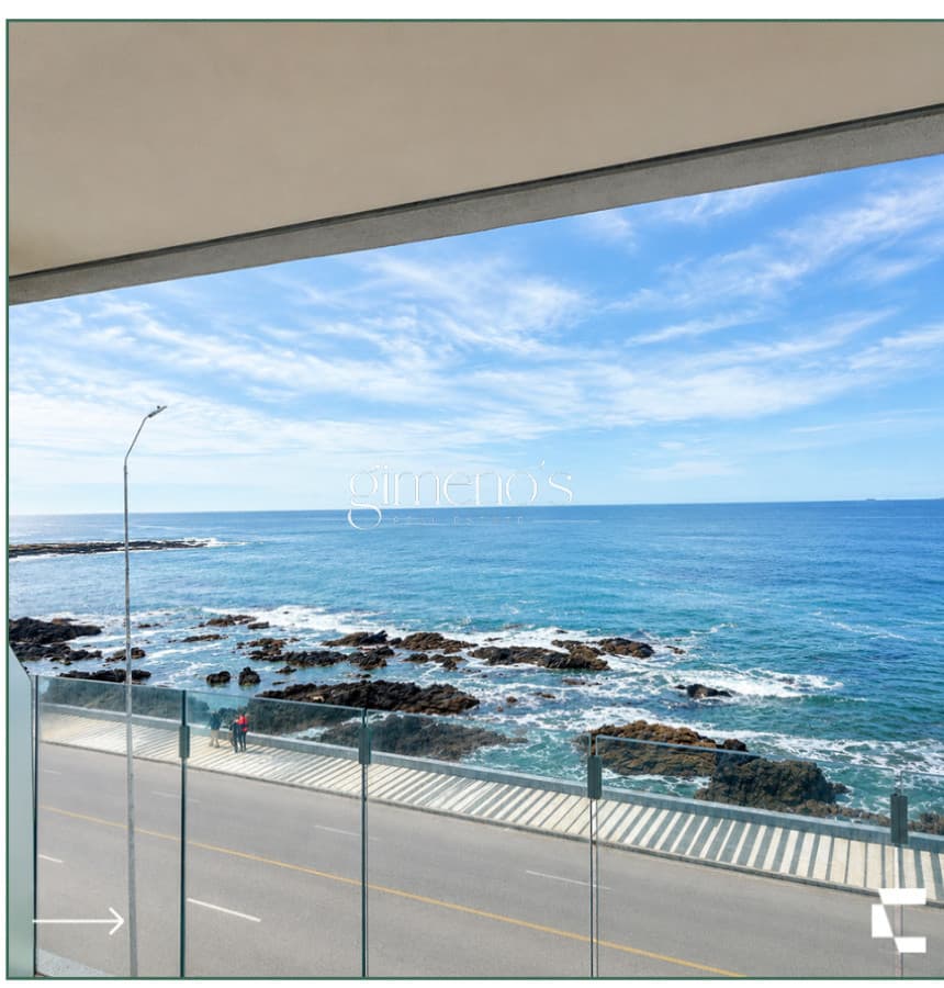 Venta de Apartamento 3 Dormitorios en primera linea - Peninsula - Punta del este