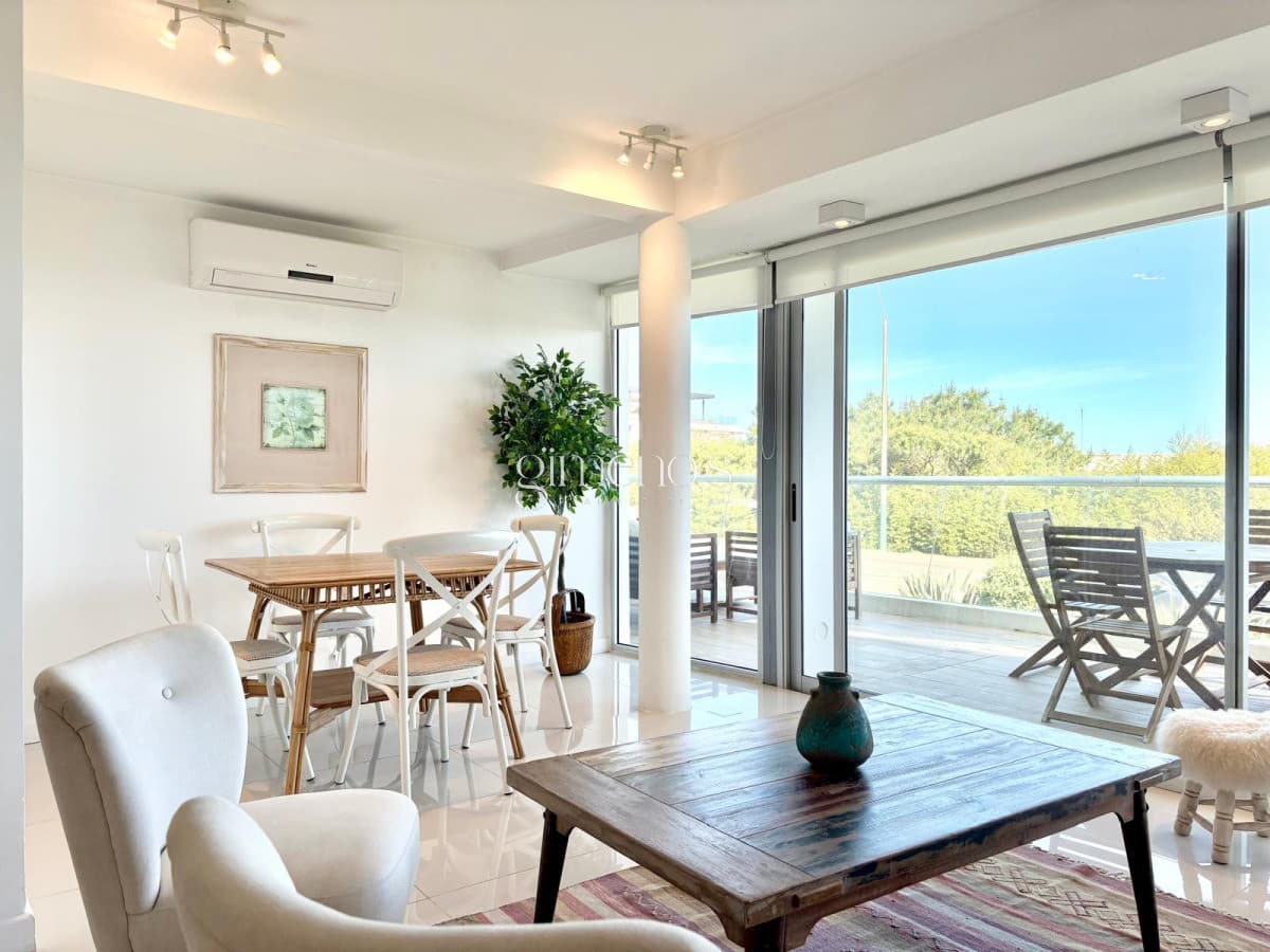 Apartamento en Venta - Manantiales - Punta del Este