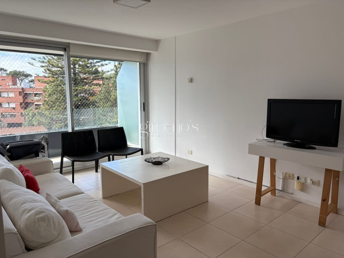 Apartamento Venta 3 Dormitorios - Punta del Este - Playa Mansa - Atras de Enjoy