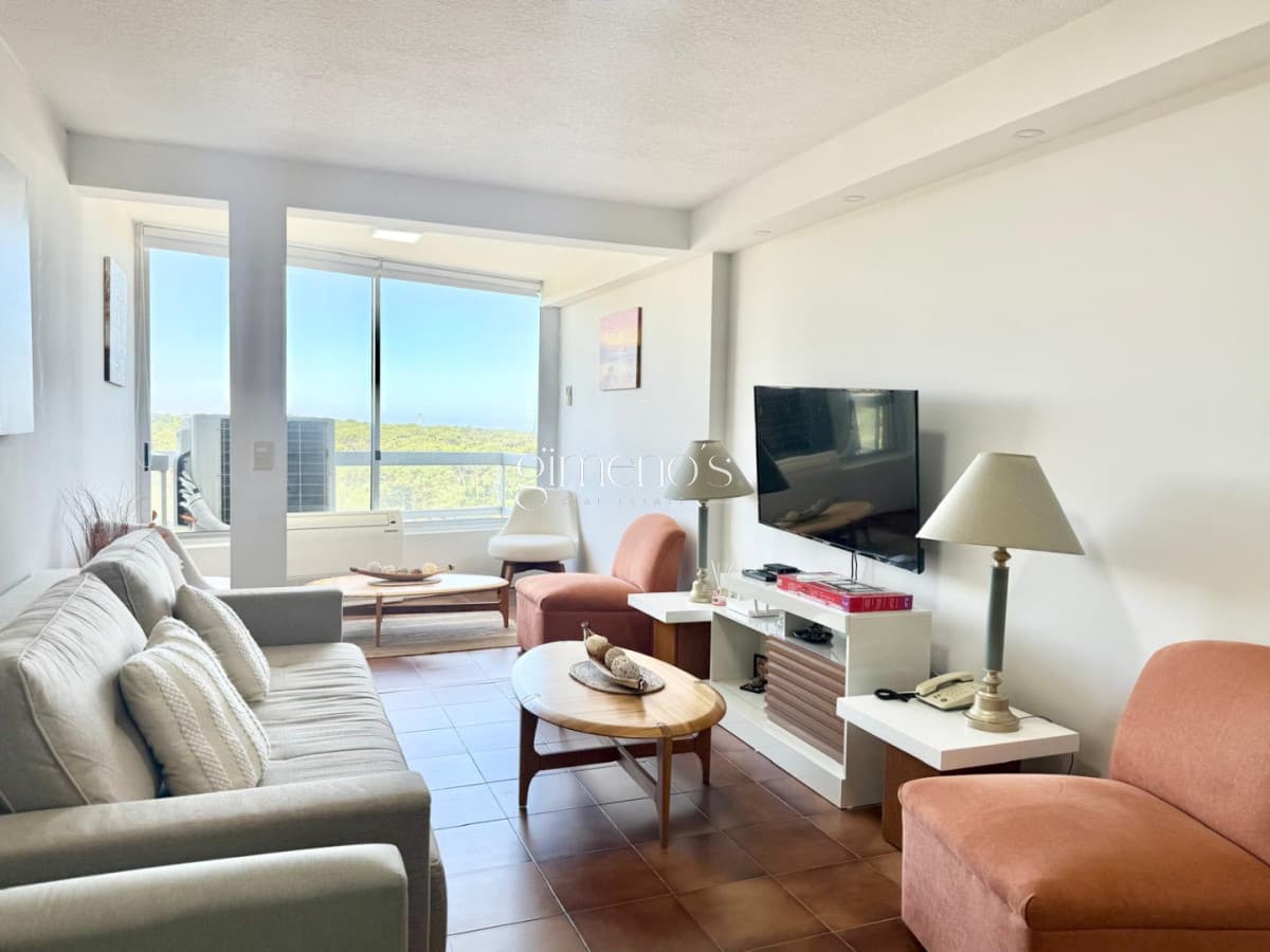 Apartamento en Venta, 2 Dormitorios, Roosevelt - Punta del Este