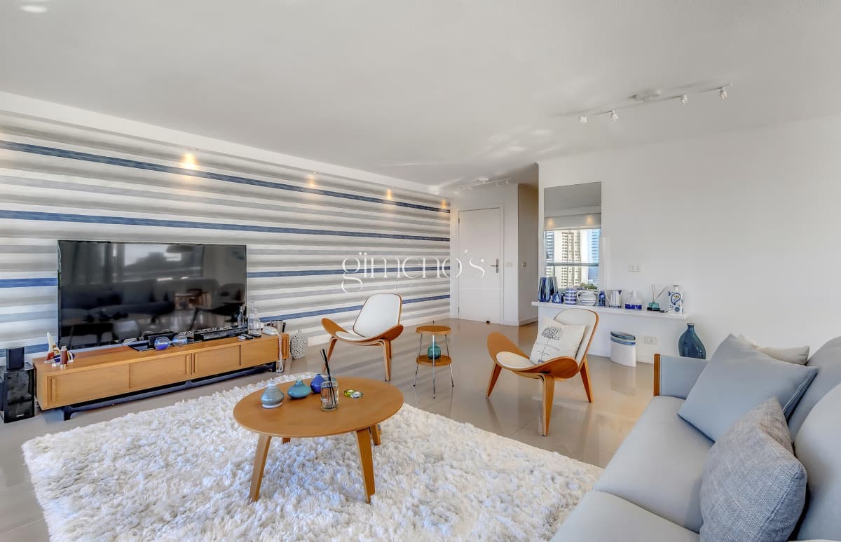 Venta Apartamento 3 Dormitorios - Punta del Este - Playa Brava