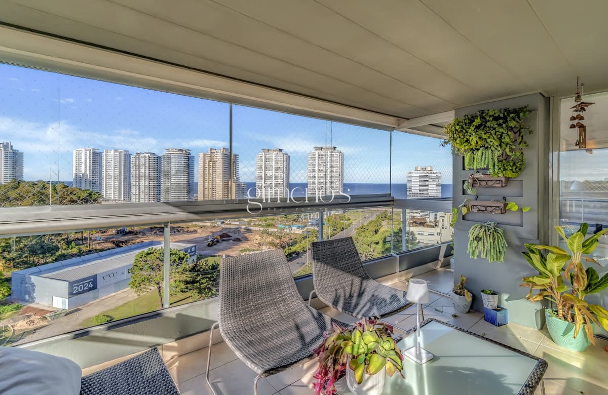 Venta Apartamento 3 Dormitorios - Punta del Este - Playa Brava