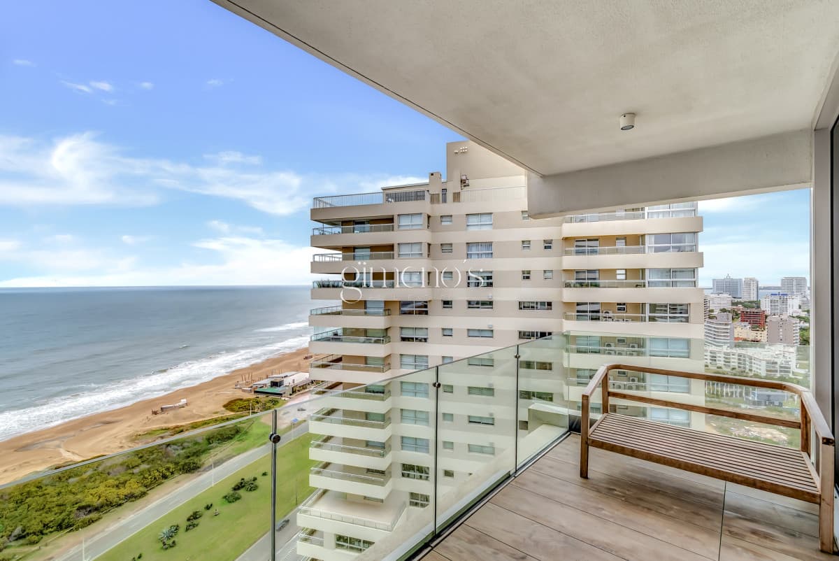 Venta Apartamento en Torre Trump - Punta del Este