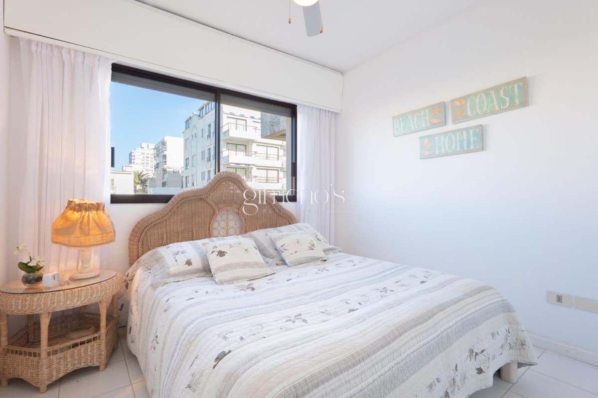 Apartamento en Venta, 2 Dormitorios, Punta del Este- Peninsula