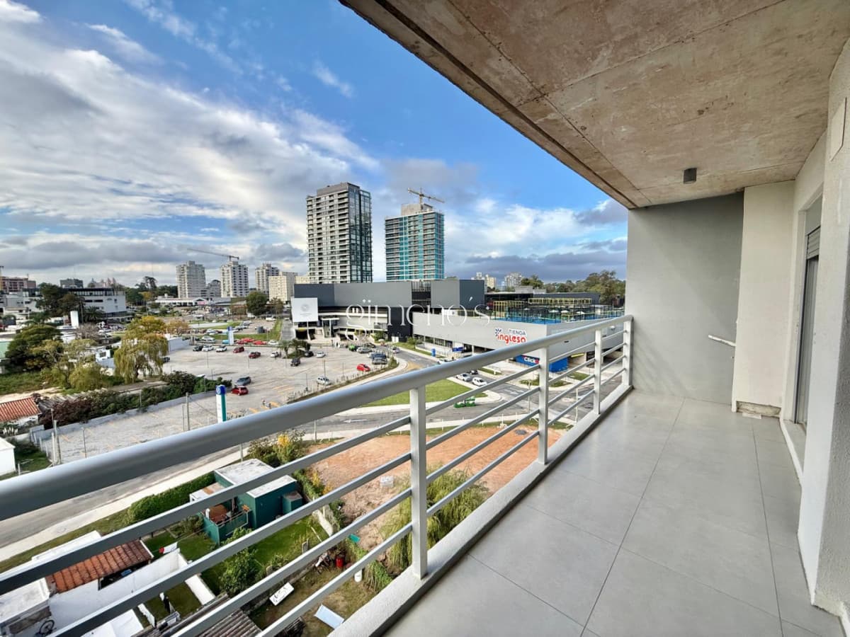 Apartamento en Venta a Estrenar 1 Dormitorio - Maldonado - Zona Shopping Atlantico - Punta del Este