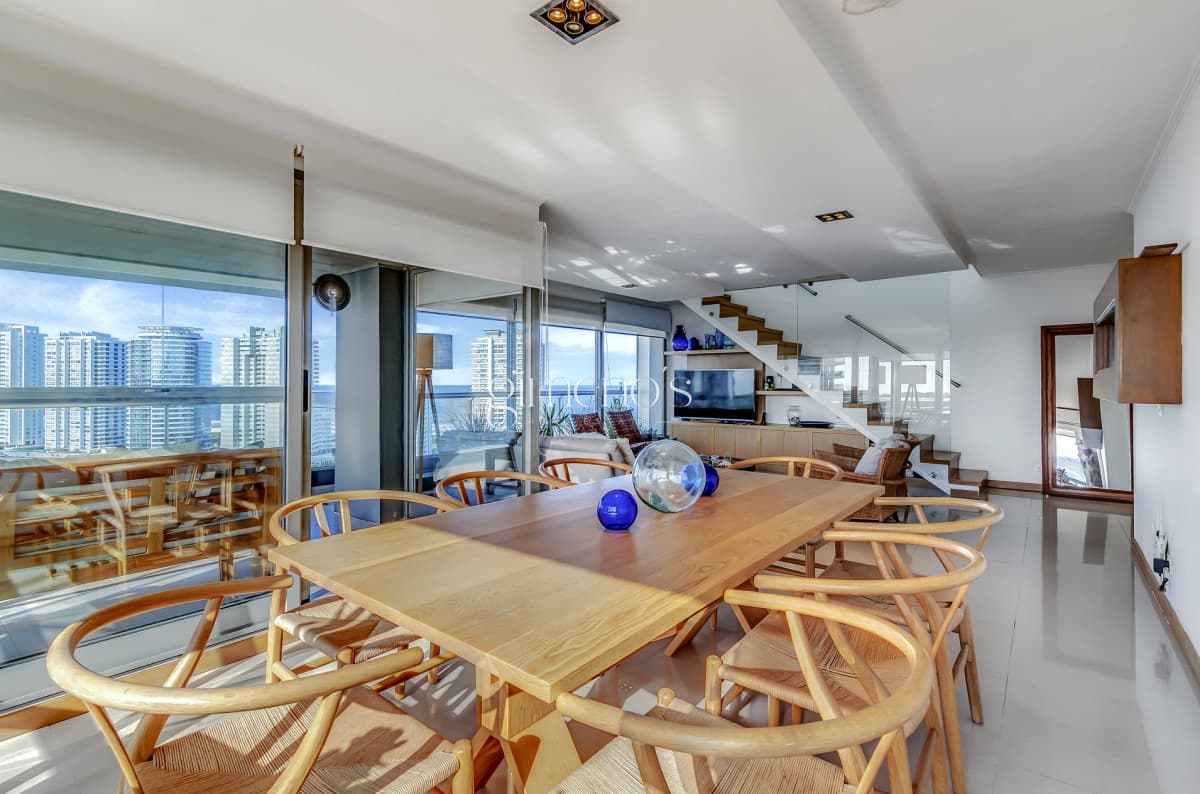 Venta Apartamento 4 Dormitorios - Punta del Este - Playa Brava - Penthouse