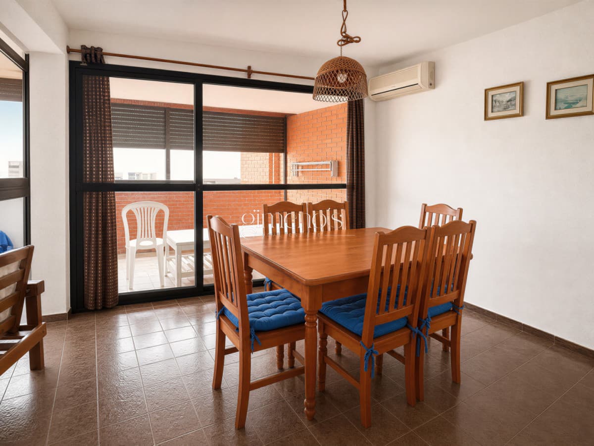 Apartamento 2 Dormitorios en Venta - Aidy Grill - Punta del Este - OPORTUNIDAD