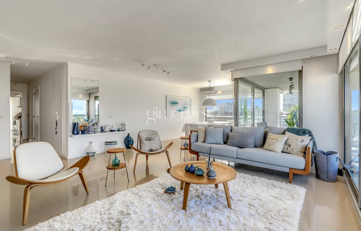 Venta Apartamento 3 Dormitorios - Punta del Este - Playa Brava