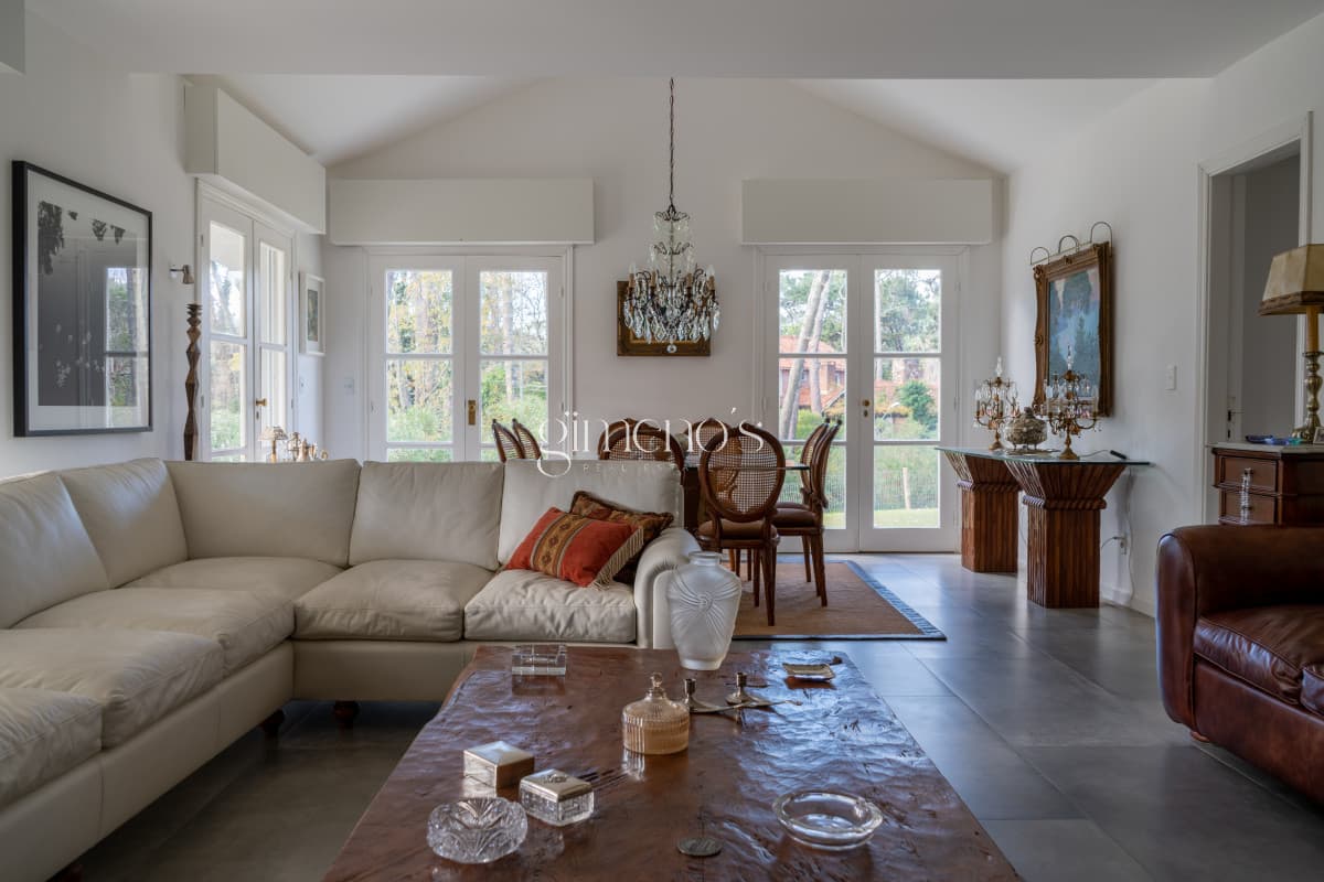 Venta de Casa 4 Dormitorios en San Rafael, Punta del Este