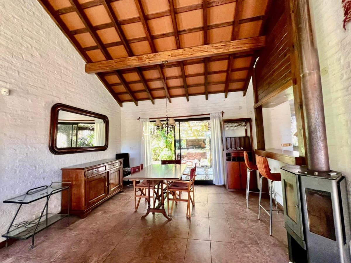Casa en Venta 3 Dormitorios Club del Lago