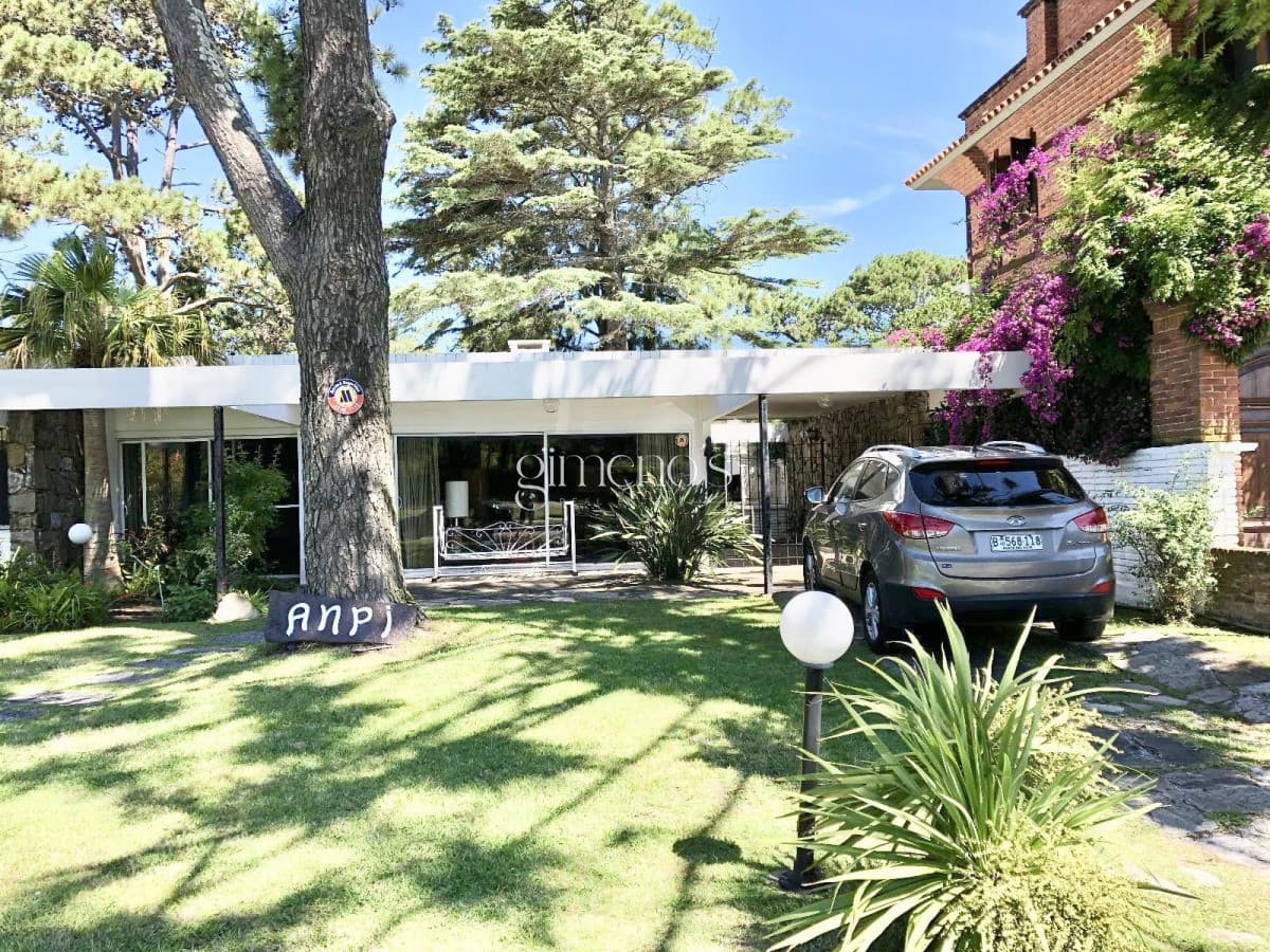 Casa de 4 Dormitorios