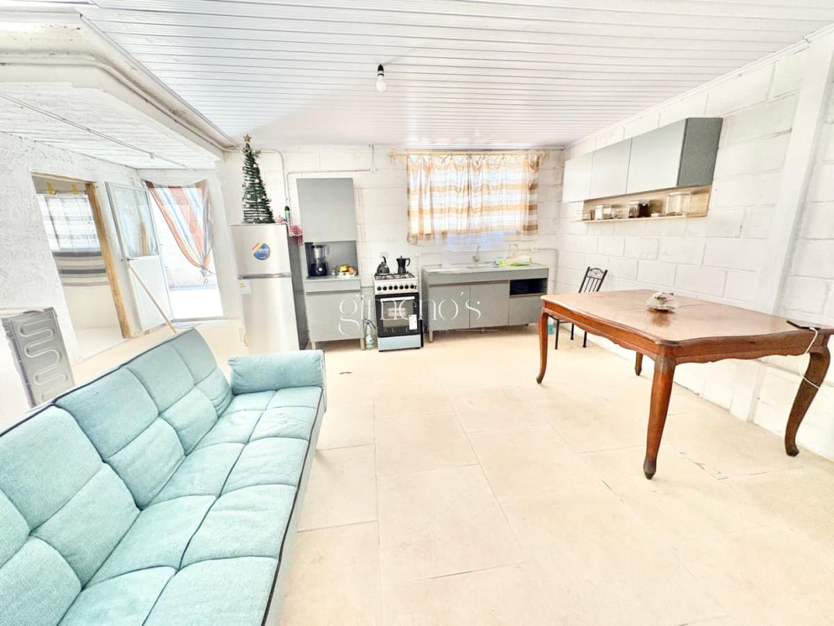 Casa en Venta con Apartamento - Gran potencial - Maldonado - Barrio Rivera