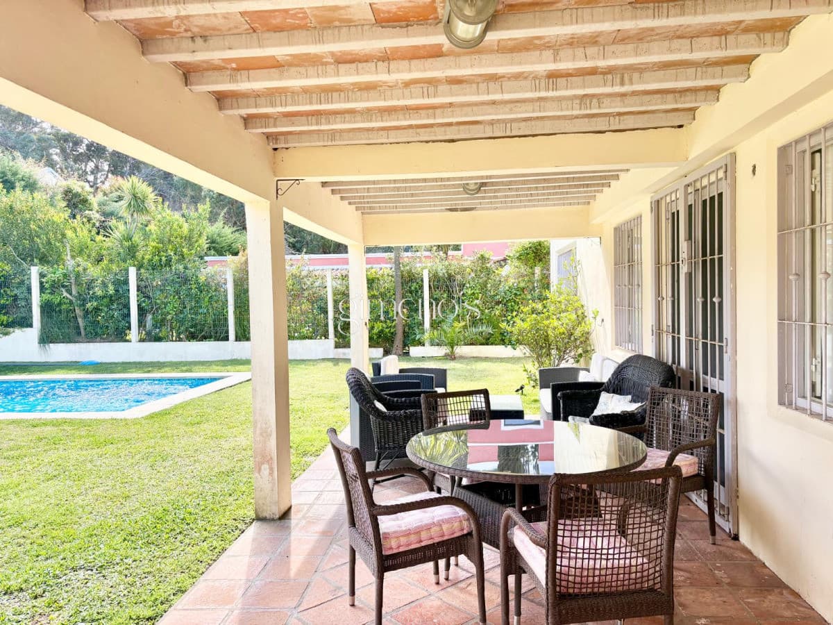 Casa Tradicional en Alquiler de Verano