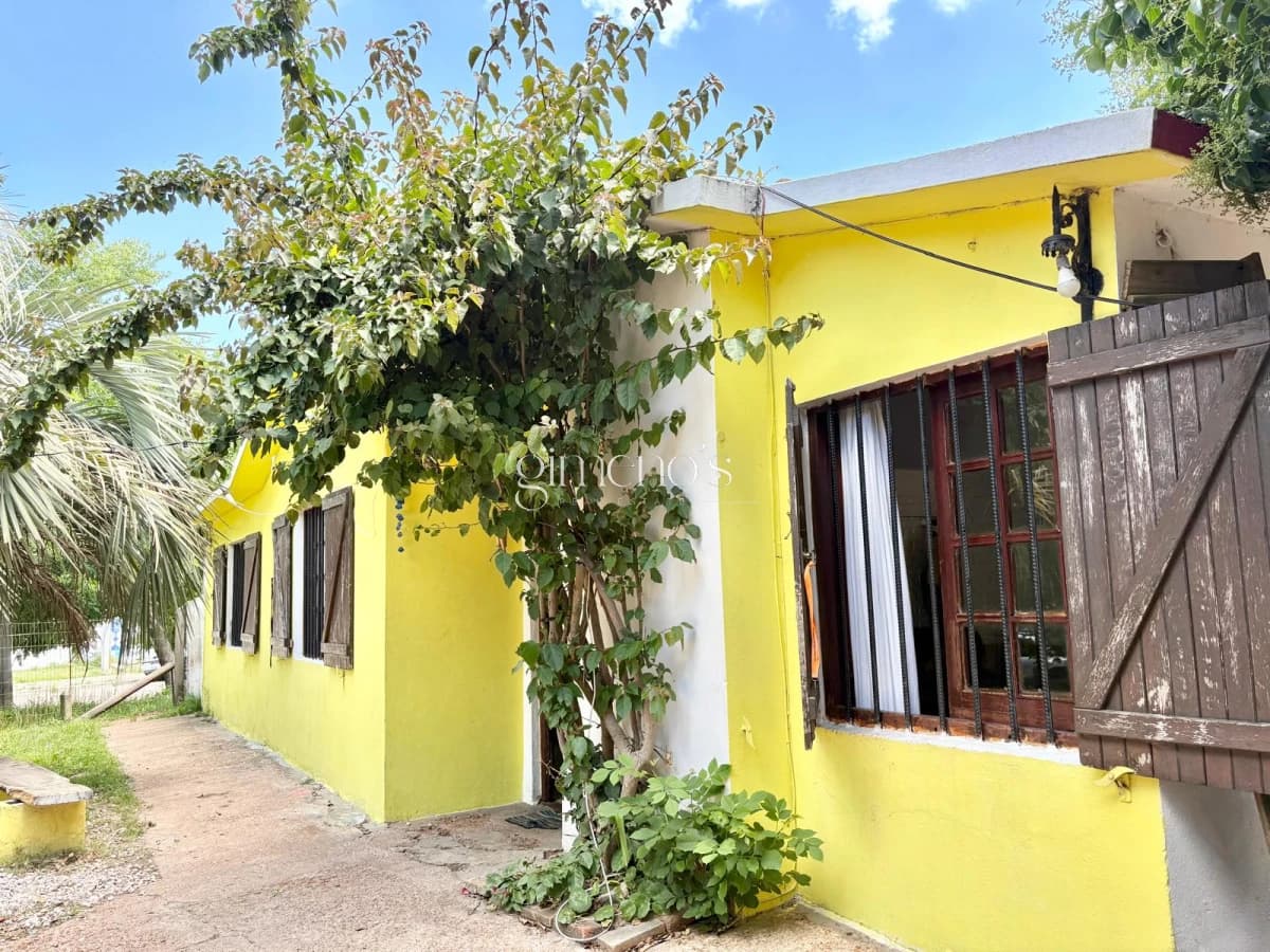 Casa de 2 Dormitorios en Venta - Maldonado - San Francisco