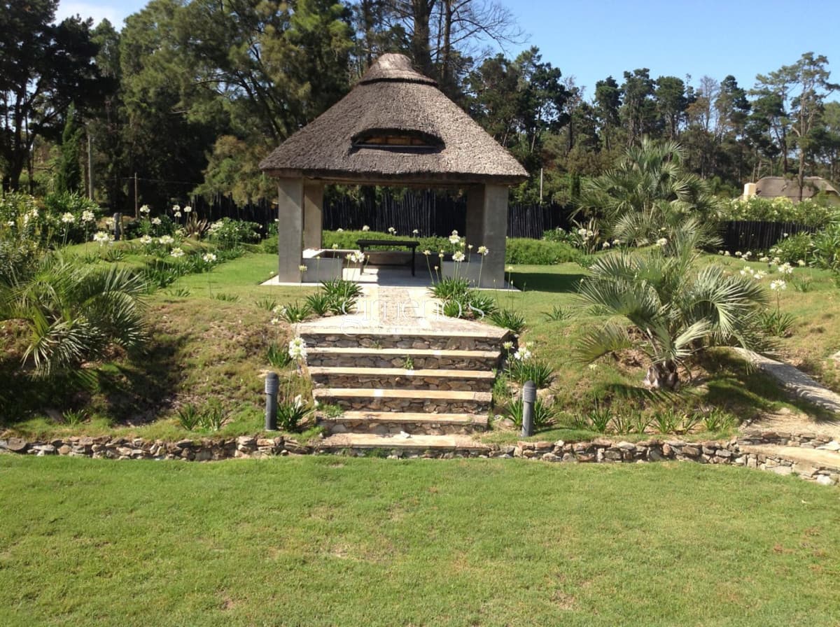 Terreno en Laguna del Diario - Punta del Este