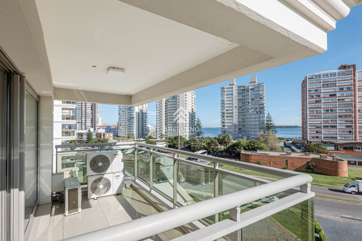 Apartamento ID.5231 - Playa Brava 2 Dormitorios a 100 mts del Mar, Punta del Este