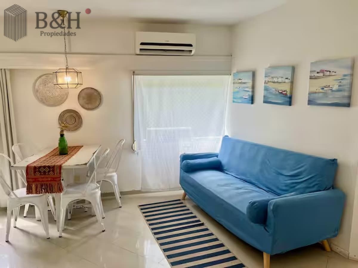 Alquiler anual de 1 dormitorio en Roosevelt