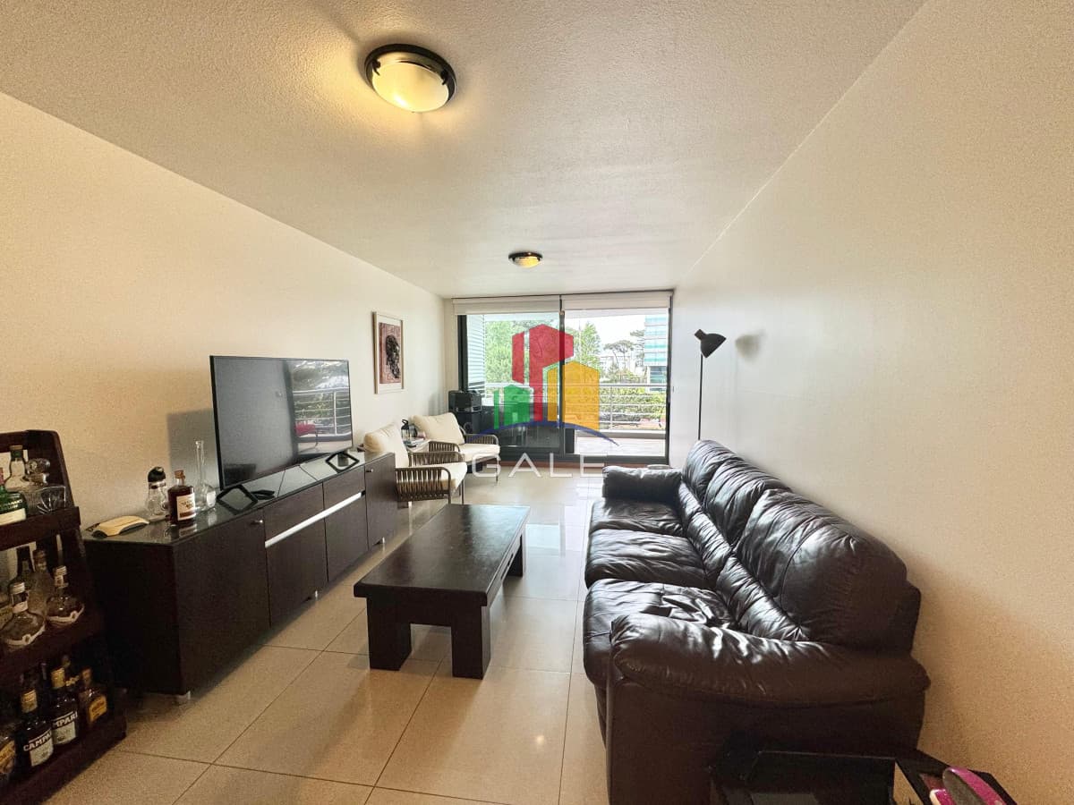 Gale Propiedades & Escribanía Apartamento ID.4884 - Apartamento en venta de dos dormitorios Playa Brava