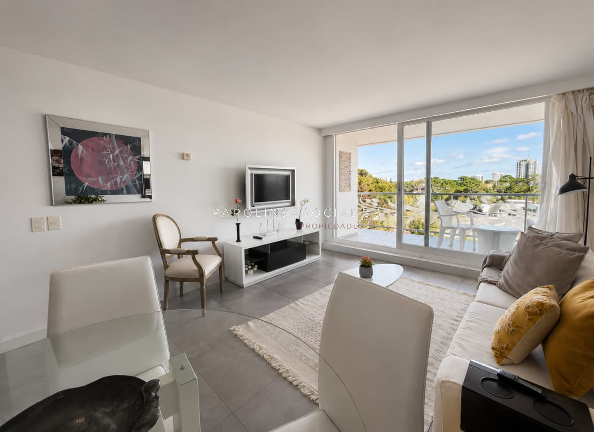 Apartamento de 1 dormitorio y medio