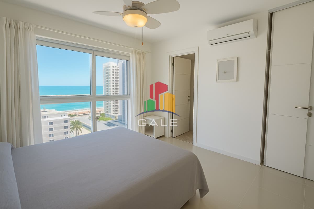 Gale Propiedades & Escribanía Apartamento ID.4595 - Apartamento 2 dormitorios 2 baños  con vista al mar