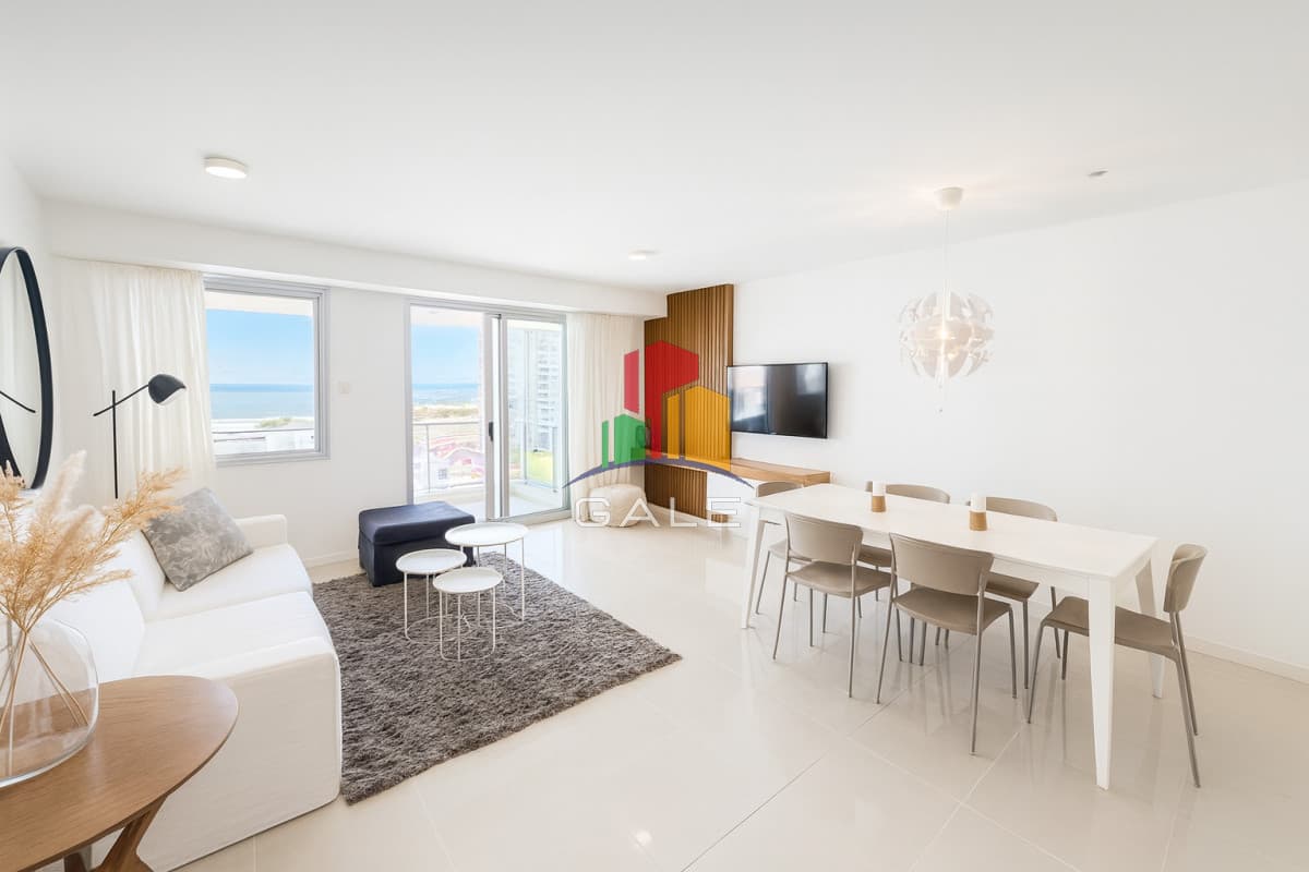 Gale Propiedades & Escribanía Apartamento ID.4595 - Apartamento 2 dormitorios 2 baños  con vista al mar