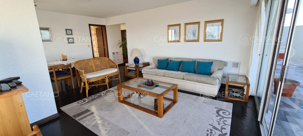 ATENCION!!!APARTAMENTO PENT HOUSE EN PARADA 2