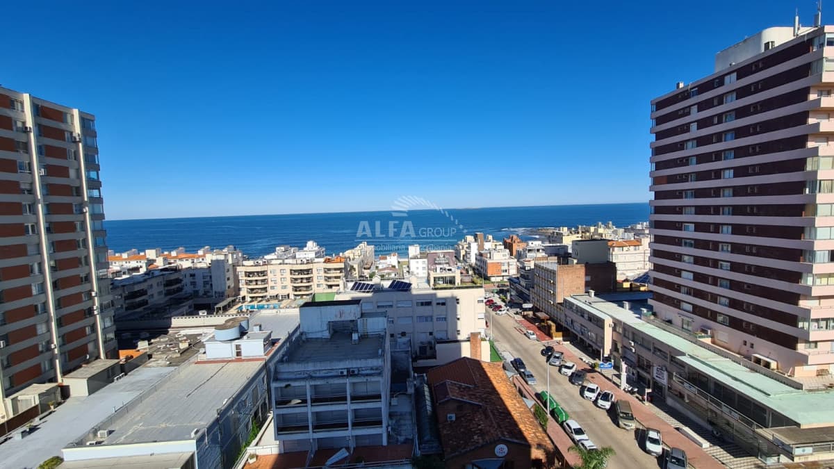 Apartamento en alquiler anual en Península