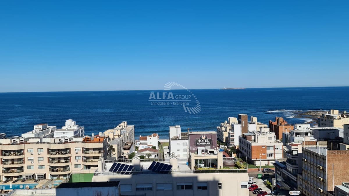 Apartamento en alquiler anual en Península
